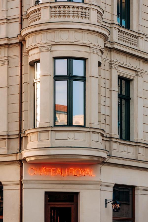 Boutique Hotel Chateau Royal Берлин Экстерьер фото A bay window