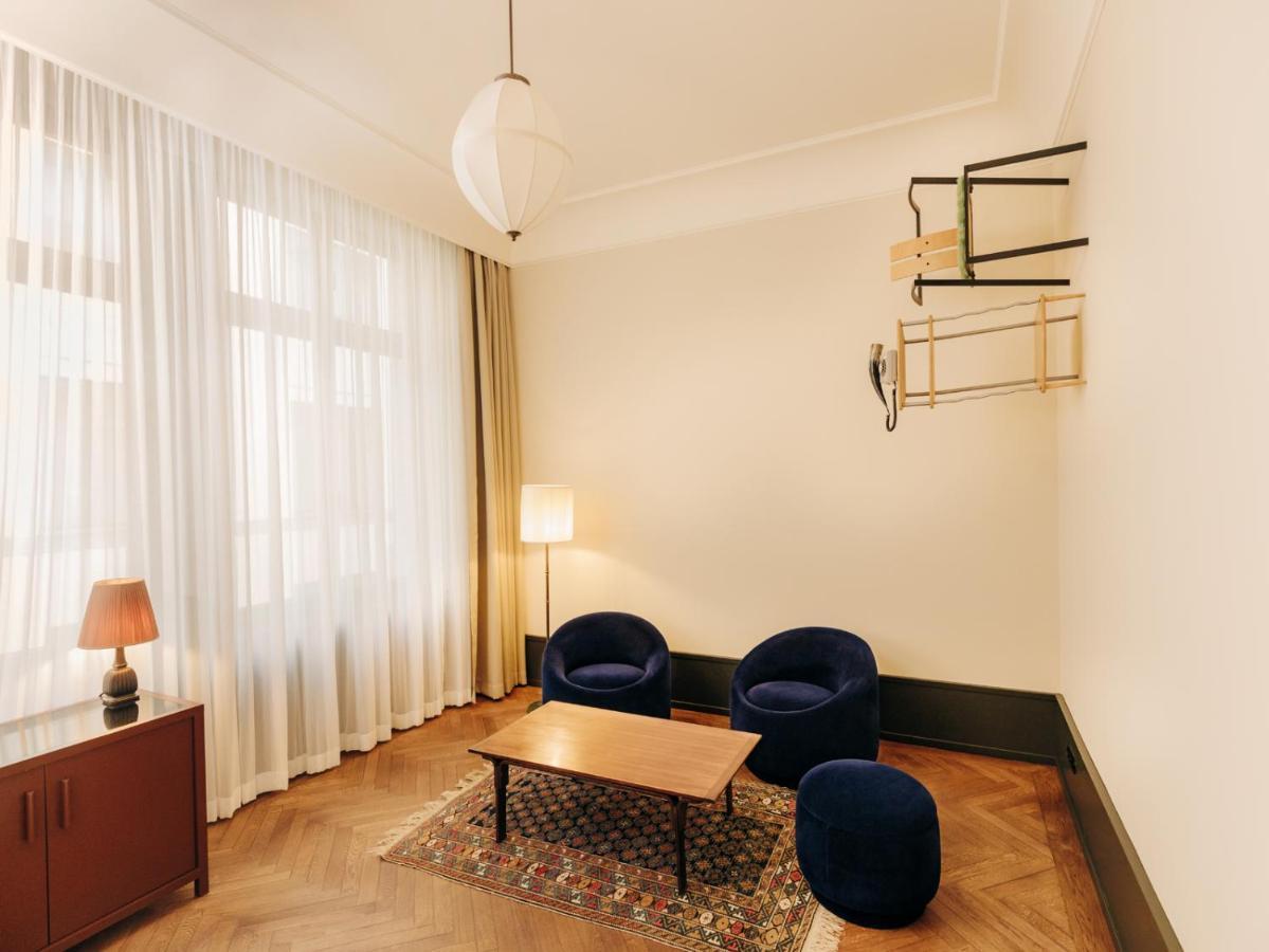 Boutique Hotel Chateau Royal Берлин Экстерьер фото A room at the Hotel Axelmannstein