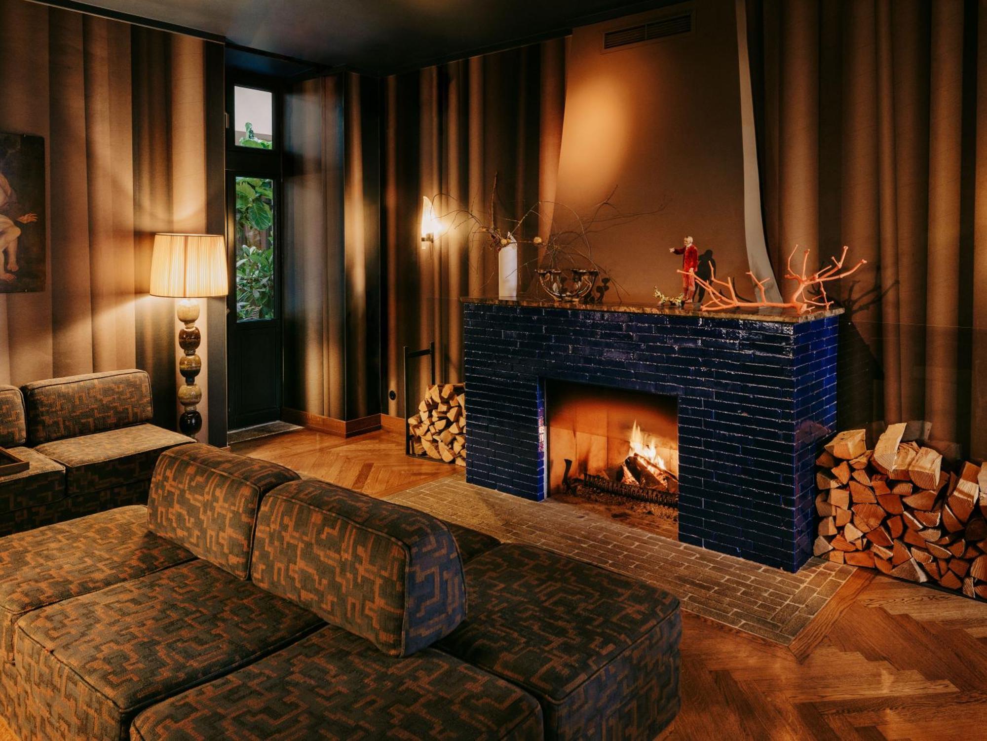 Boutique Hotel Chateau Royal Берлин Экстерьер фото Interior of the hotel